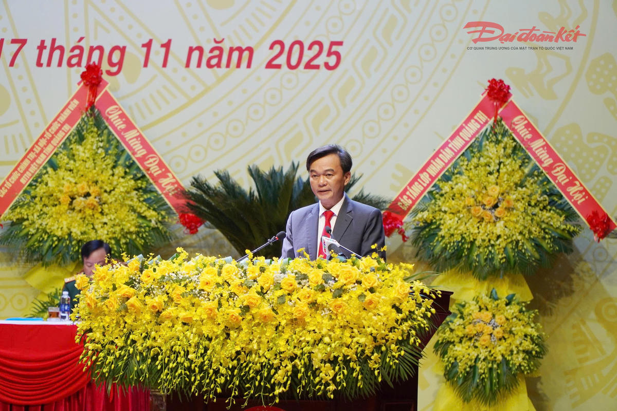 Ông Nguyễn Chiến Thắng, Phó Bí thư Tỉnh ủy, Chủ tịch Ủy ban Mặt trận Tổ quốc Việt Nam tỉnh Quảng Trị trình bày diễn văn khai mạc. Ảnh: X.T.