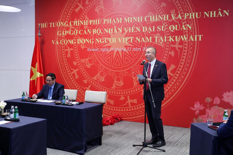 Đại sứ Việt Nam tại Kuwait Nguyễn Đức Thắng bày tỏ niềm phấn khởi của cơ quan đại diện và cộng đồng đón chờ chuyến thăm có ý nghĩa hết sức quan trọng đối với quan hệ Việt Nam-Kuwait của Thủ tướng Chính phủ và Phu nhân - Ảnh: VGP/Nhật Bắc.
