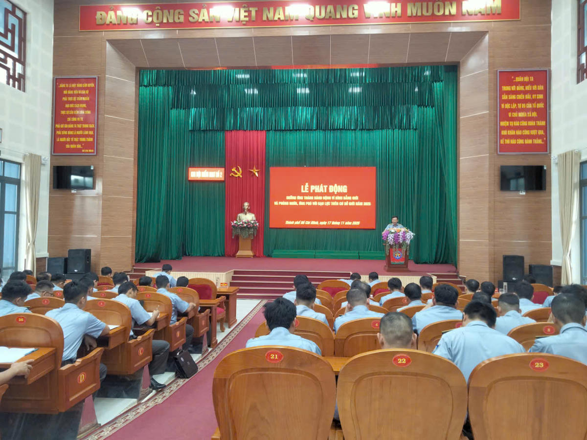 Buổi lễ phát động Tháng hành động vì bình đẳng giới. Ảnh: Ngọc Chung.