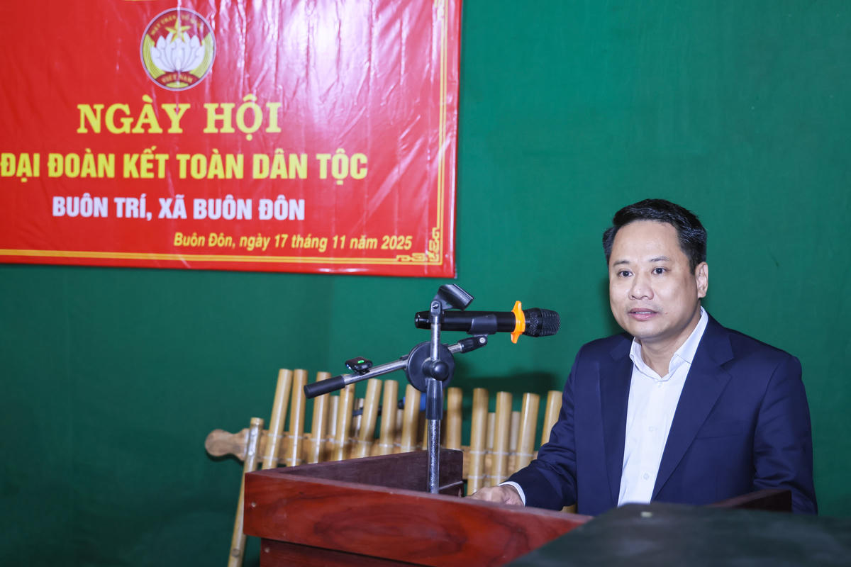 Nhà báo Trương Thành Trung – Tổng Biên tập Báo Đại Đoàn Kết phát biểu. Ảnh: Quang Vinh.