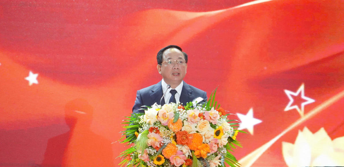 Bí thư Trung ương Đảng, Trưởng ban Tuyên giáo và Dân vận Trung ương Trịnh Văn Quyết phát biểu tại Chương trình giao lưu. Ảnh: Duy Hưng.