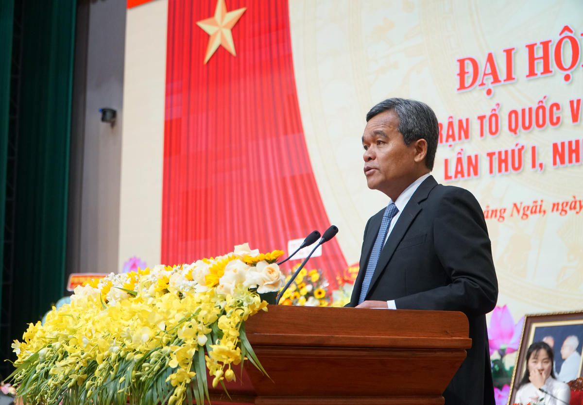 Bí thư Tỉnh ủy Quảng Ngãi Hồ Văn Niên phát biểu tại Đại hội. Ảnh: Chí Đại.