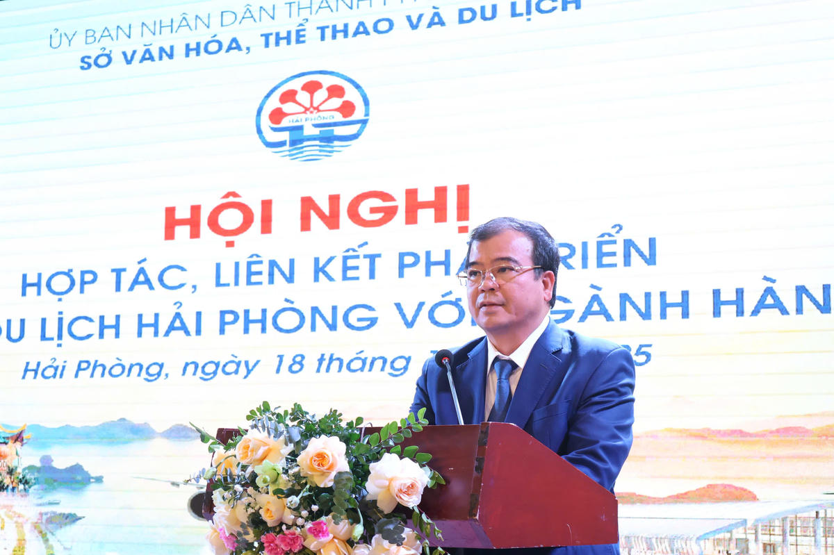 Phó Chủ tịch UBND thành phố Hải Phòng Nguyễn Minh Hùng khẳng định mối quan hệ giữa du lịch và hàng không là quan hệ “cộng sinh”. Ảnh: NH.&nbsp;