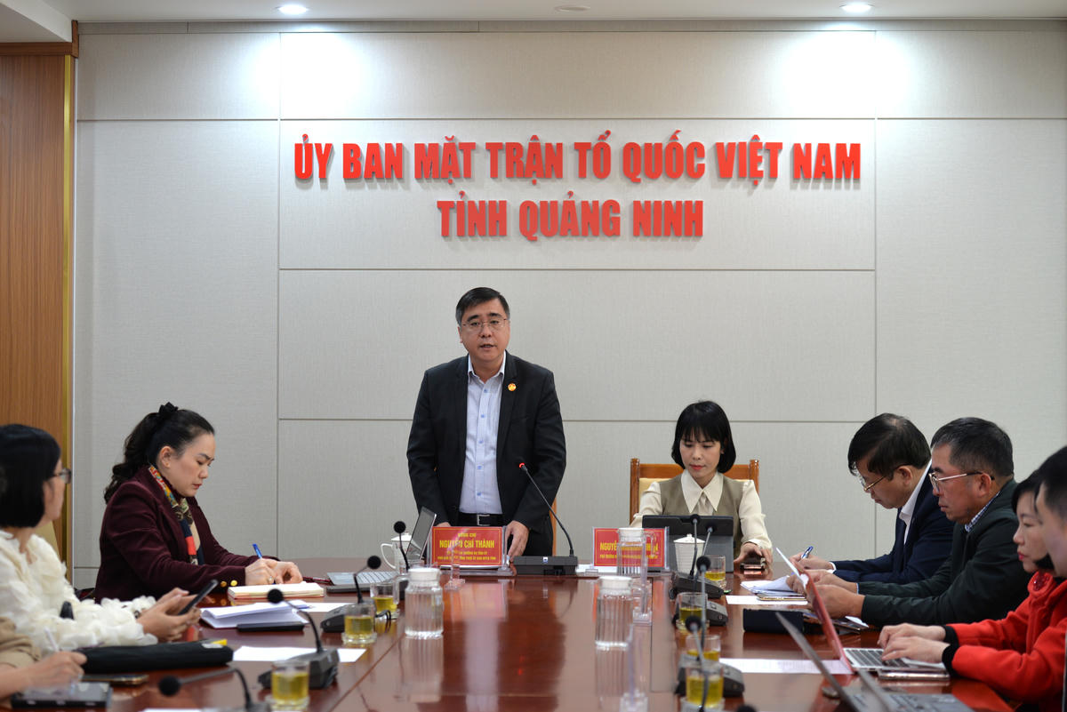 Ông Nguyễn Chí Thành, Phó Chủ tịch Thường trực Ủy ban MTTQ Việt Nam tỉnh Quảng Ninh thông tin về&nbsp;Đại hội đại biểu MTTQ Việt Nam tỉnh Quảng Ninh lần thứ XIII nhiệm kỳ 2025 - 2030. Ảnh: Ngọc Anh.