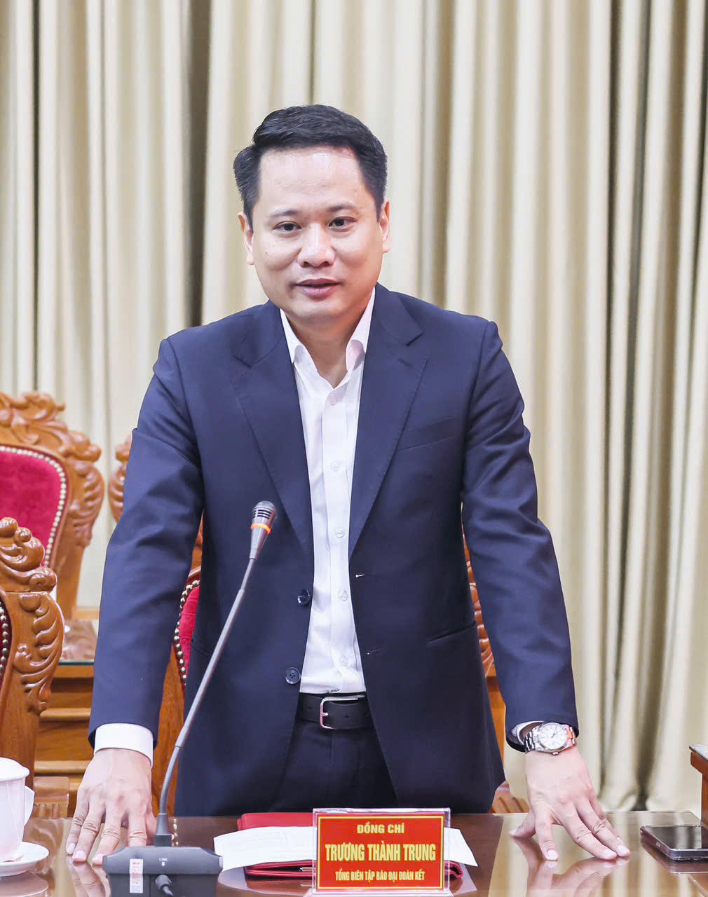 Nhà báo Trương Thành Trung - Tổng biên tập Báo Đại đoàn kết phát biểu tại buổi làm việc. Ảnh:&nbsp; Quang Vinh