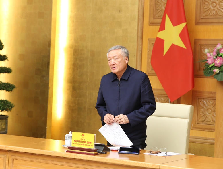 Phó Thủ tướng Thường trực Chính phủ Nguyễn Hòa Bình dự tại điểm cầu trụ sở Chính phủ - Ảnh: VGP/Nguyễn Hoàng