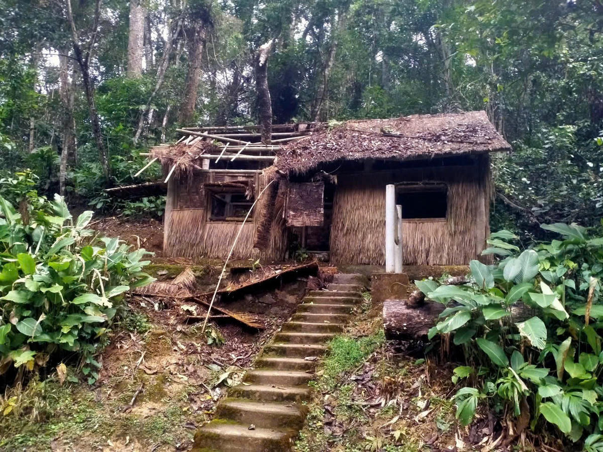 Lán Tham mưu trưởng Hoàng Văn Thái được tạm dừng tham quan để đảm bảo công tác sửa chữa do ảnh hưởng bởi thiên tai. Ảnh: L.L