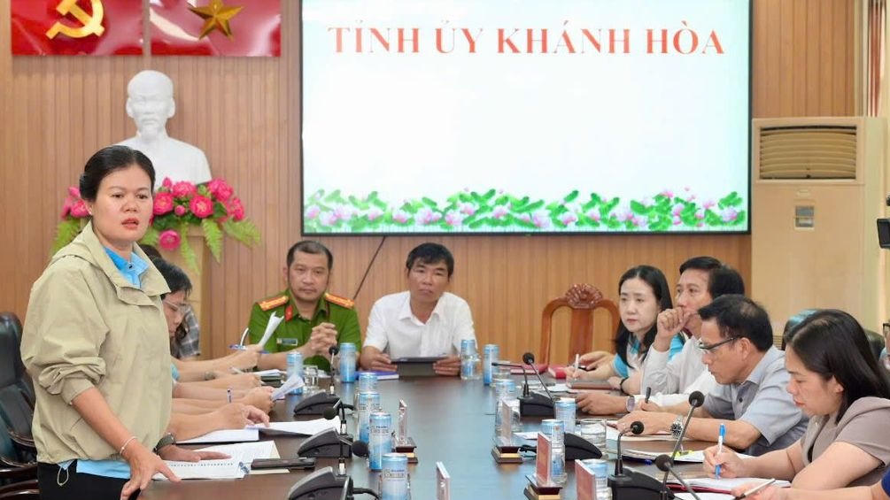 TP Hồ Chí Minh sẽ đồng hành cùng Khánh Hòa suốt quá trình khắc phục hậu quả mưa lũ
