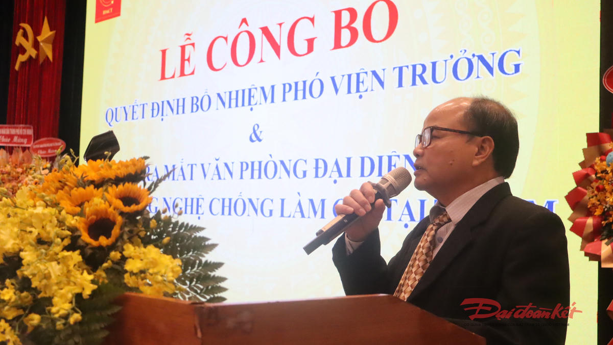 Ông Lê Trọng Anh - Trưởng Ban kiểm tra Hiệp hội Chống hàng giả và Bảo vệ thương hiệu Việt Nam phát biểu tại lễ công bố. Ảnh: Hồng Phúc.