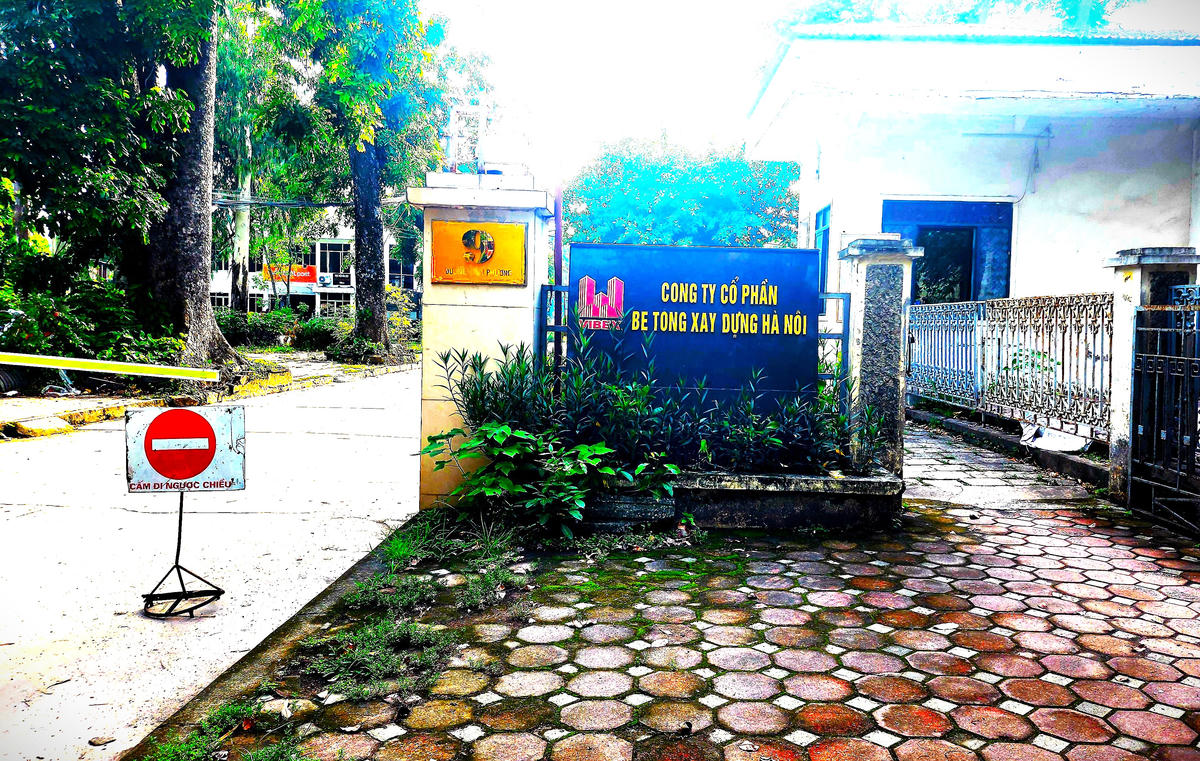 Hà Nội: Lãnh đạo UBND phường Đông Ngạc im lặng trước hàng chục nhà xưởng “mọc” trên đất Dự án Khu đô thị Vibex