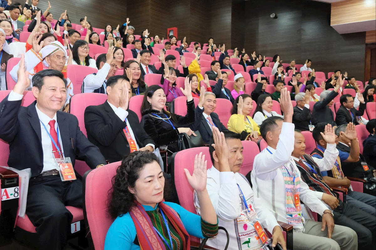 Đại hội thống nhất biểu quyết các chương trình trọng tâm trong nhiệm kỳ mới. Ảnh: ĐL.