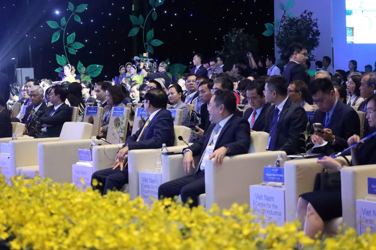 CEO trong và ngoài nước tham dự chương trình CEO 500 - TEA CONNECT chiều 25/11. Ảnh: T.N