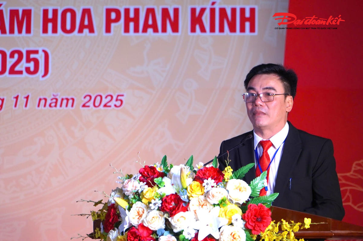 Ông Mai Khắc Trung, Phó Chủ tịch UBND xã Trường Lưu phát biểu tại buổi lễ. Ảnh: HN.