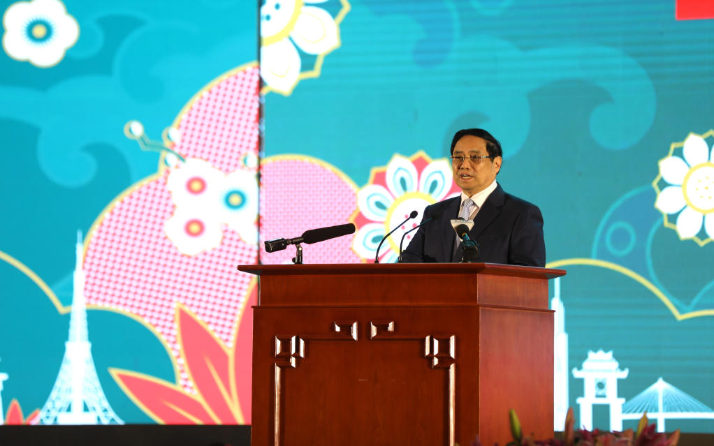 Thủ tướng Chính phủ Phạm Minh Chính phát biểu chỉ đạo tại Diễn đàn. Ảnh: QMG.