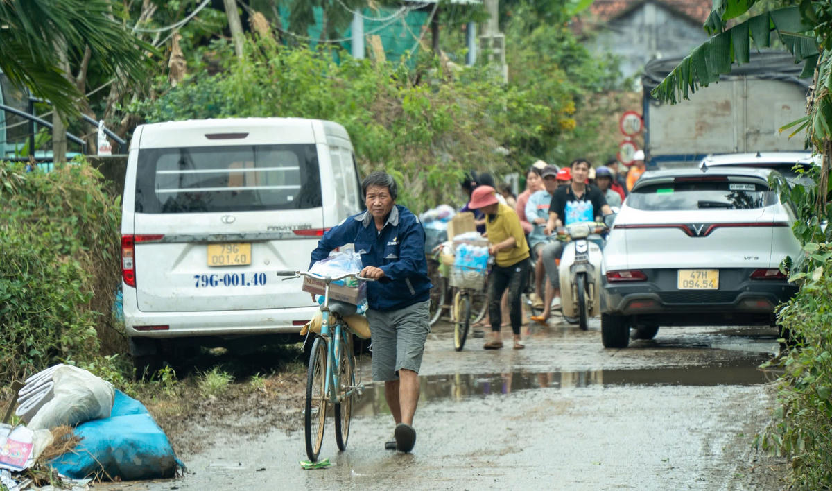 Quỹ mong muốn hỗ trợ học bổng, chi phí học tập trẻ em mồ côi nghèo tới năm 18 tuổi. Ảnh: Châu Phạm.