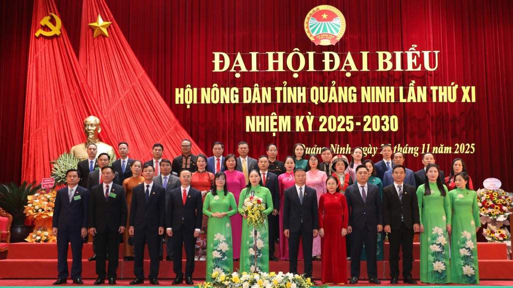 BCH Hội Nông dân tỉnh Quảng Ninh khóa XI, nhiệm kỳ 2025 – 2030 ra mắt Đại hội. Ảnh: ĐP