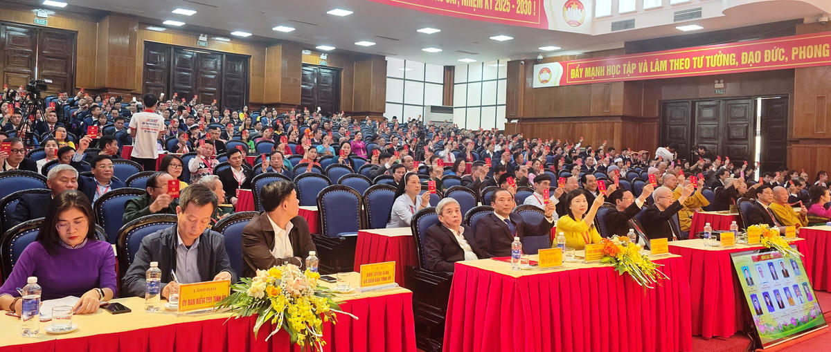 Có 345 đại biểu chính thức tham dự Đại hội Ủy ban MTTQ tỉnh Thanh Hóa lần thứ 16. Ảnh: Nguyễn Chung.