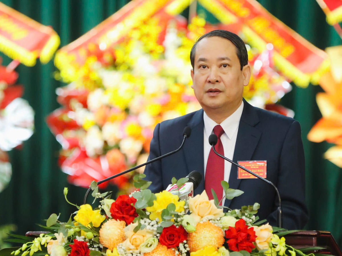 Ông Mai Văn Tuất - Phó Bí thư Tỉnh ủy, Chủ tịch Ủy ban MTTQ tỉnh phát biểu khai mạc đại hội. Ảnh: Đức Lam