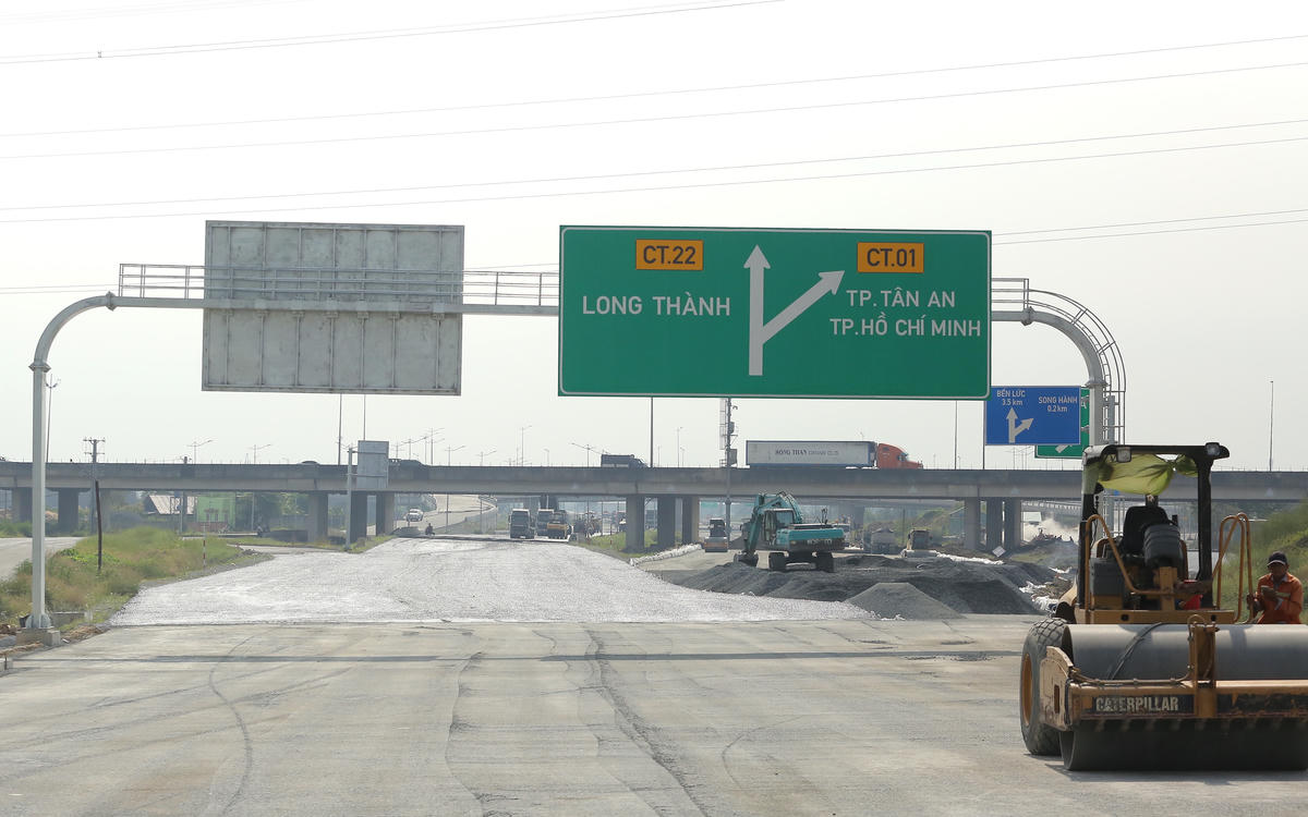 Tuyến chính của Vành đai 3 TP Hồ Chí Minh. Khi hoàn thành, tuyến sẽ hợp cùng với cao tốc Bến Lức-Long Thành, cao tốc TP Hồ Chí Minh-Trung Lương tạo thành mạng lưới đồng bộ. Ảnh: Đ.Xá.