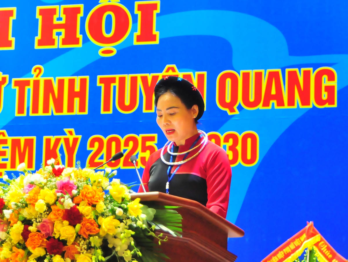 Bà Âu Thị Mai, Chủ tịch Hội LHPN tỉnh Tuyên Quang khóa I, nhiệm kỳ 2025 - 2030.. 