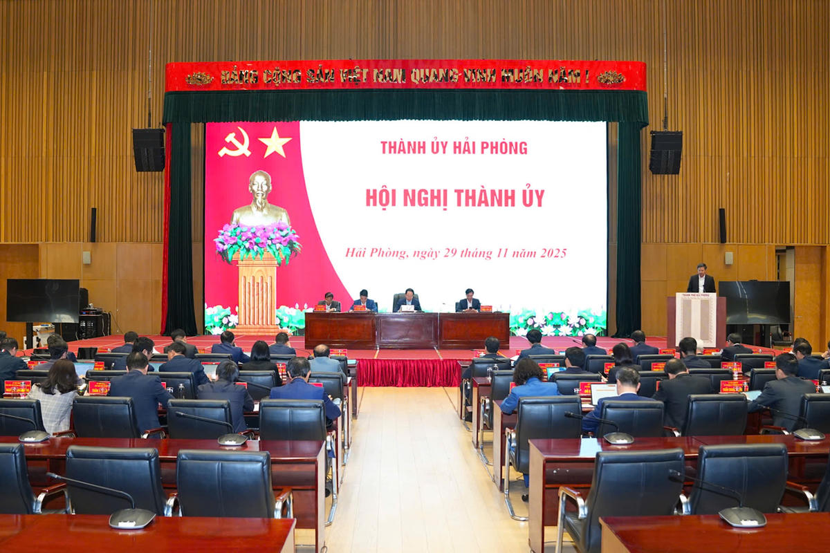 Hội nghị Thành uỷ Hải Phòng được tổ chức ngày 29/11. Ảnh: ĐT.&nbsp;