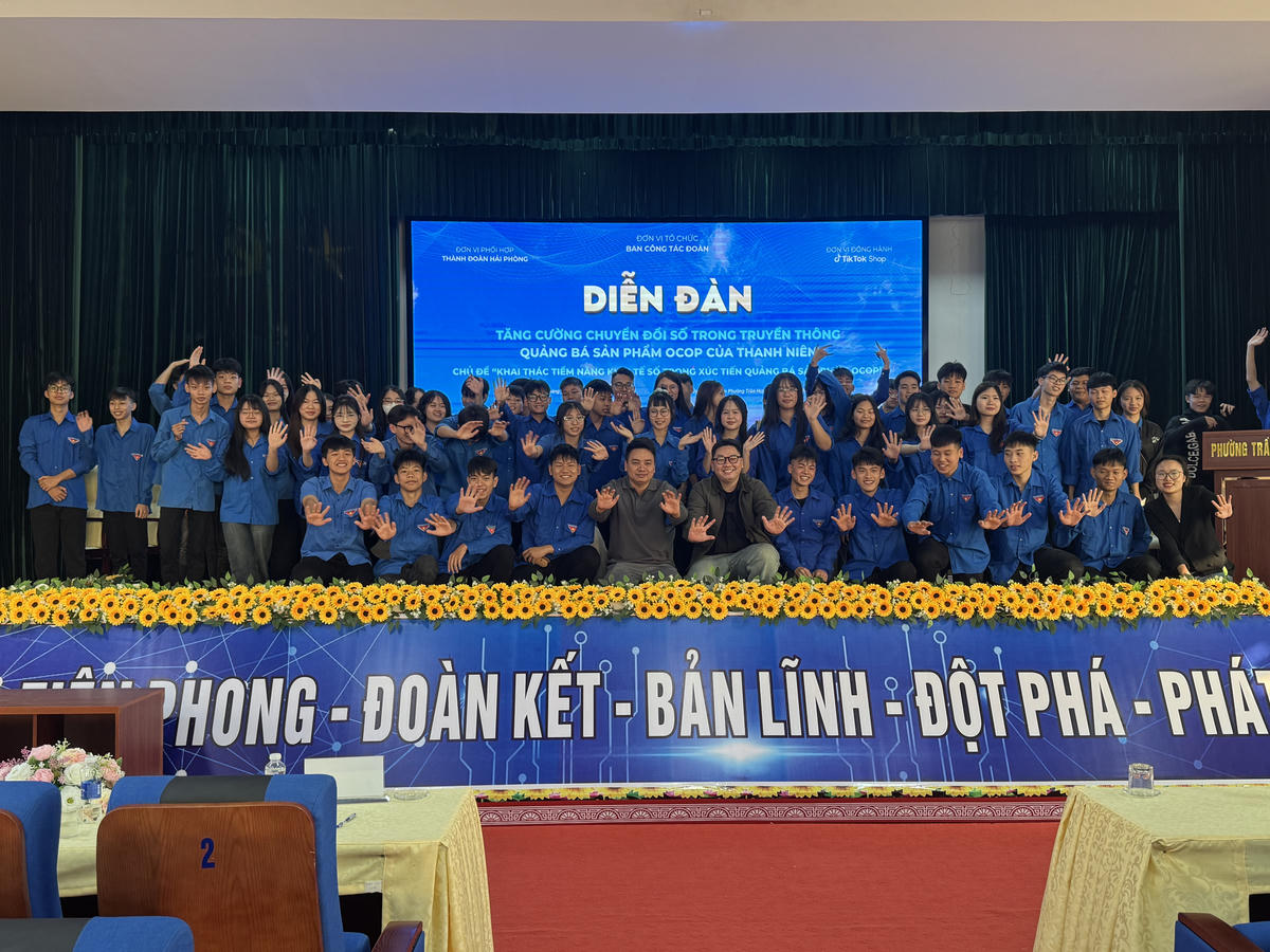 Thanh niên là lực lượng nòng cốt trong việc chuyển đổi số tại địa phương. Ảnh: NN