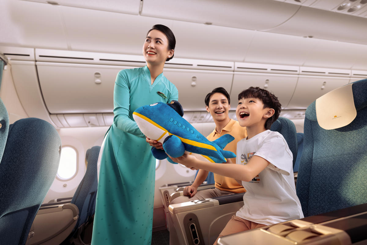 Vietnam Airlines không ngừng nâng tầm dịch vụ, từ chất lượng hạ tầng, đội bay, tiện ích đến phong cách phục vụ.