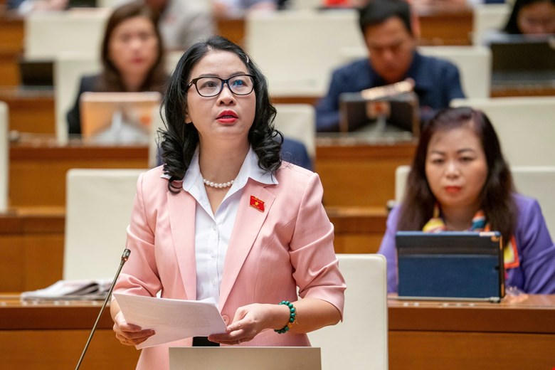 Đại biểu: Nguy cơ vi khuẩn kháng thuốc lan từ chăn nuôi sang người ngày càng rõ
