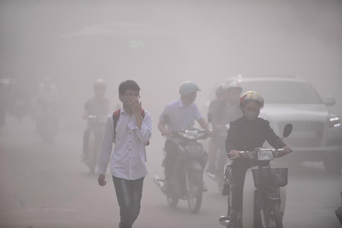 Bảo vệ sức khỏe trong bối cảnh không khí ô nhiễm trầm trọng