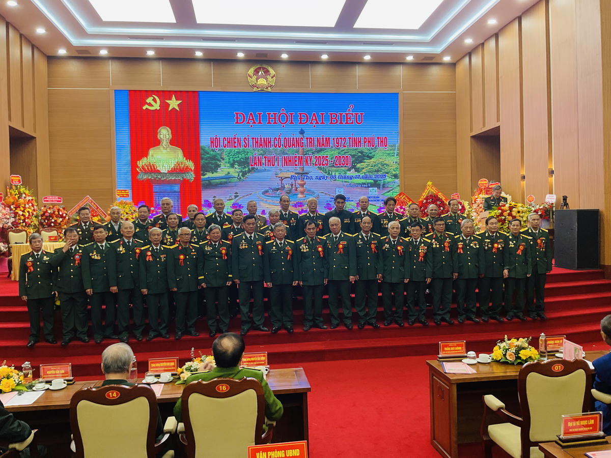 Ban chấp hành Hội CCB Thành cổ Quảng Trị 1972 tỉnh Phú Thọ. Ảnh: &nbsp;Tùng Duy