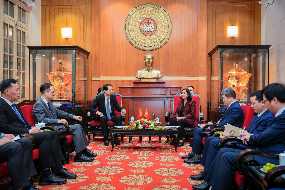  Quang cảnh buổi tiếp.