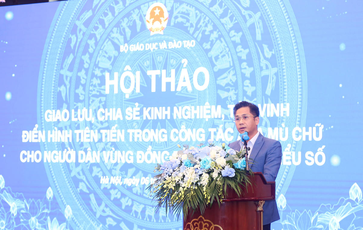 Ông Nguyễn Xuân Thủy – Phó Cục trưởng Cục Giáo dục nghề nghiệp - Giáo dục thường xuyên, Bộ GDĐT phát biểu tại hội thảo.