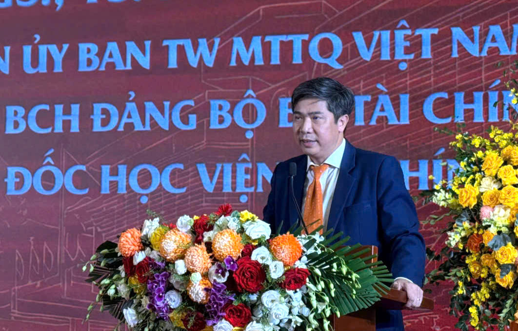 NGƯT, PGS.TS Nguyễn Đào Tùng  - Giám đốc Học viện Tài chính.