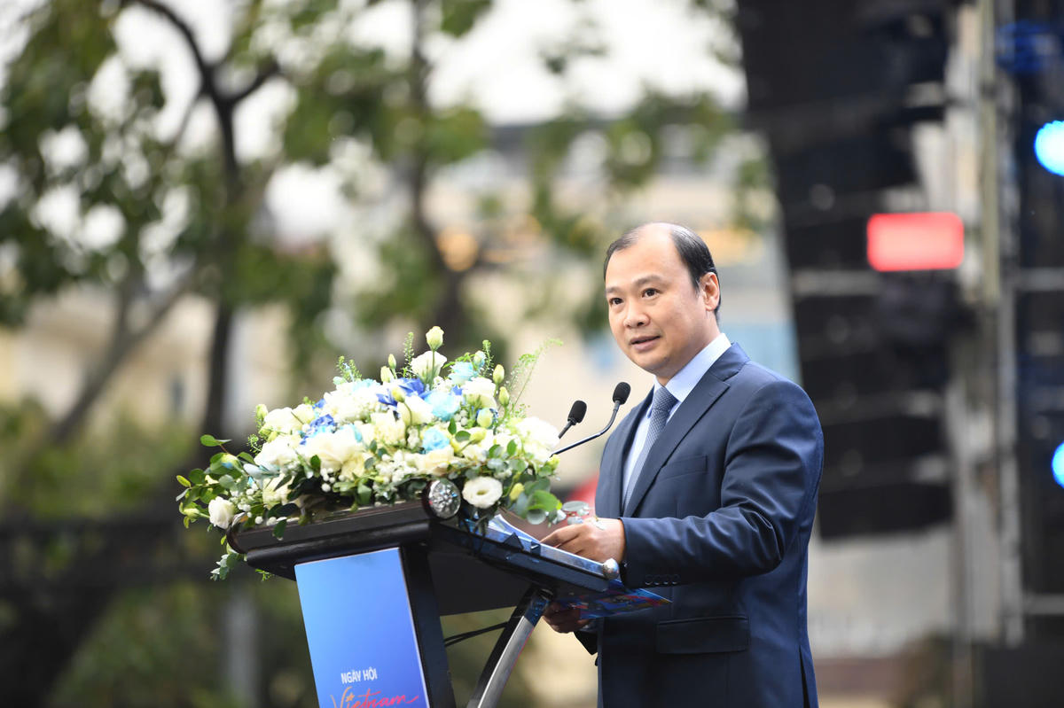 Thứ trưởng Thường trực Bộ VHTTDL Lê Hải Bình phát biểu. Ảnh: Phạm Sỹ.