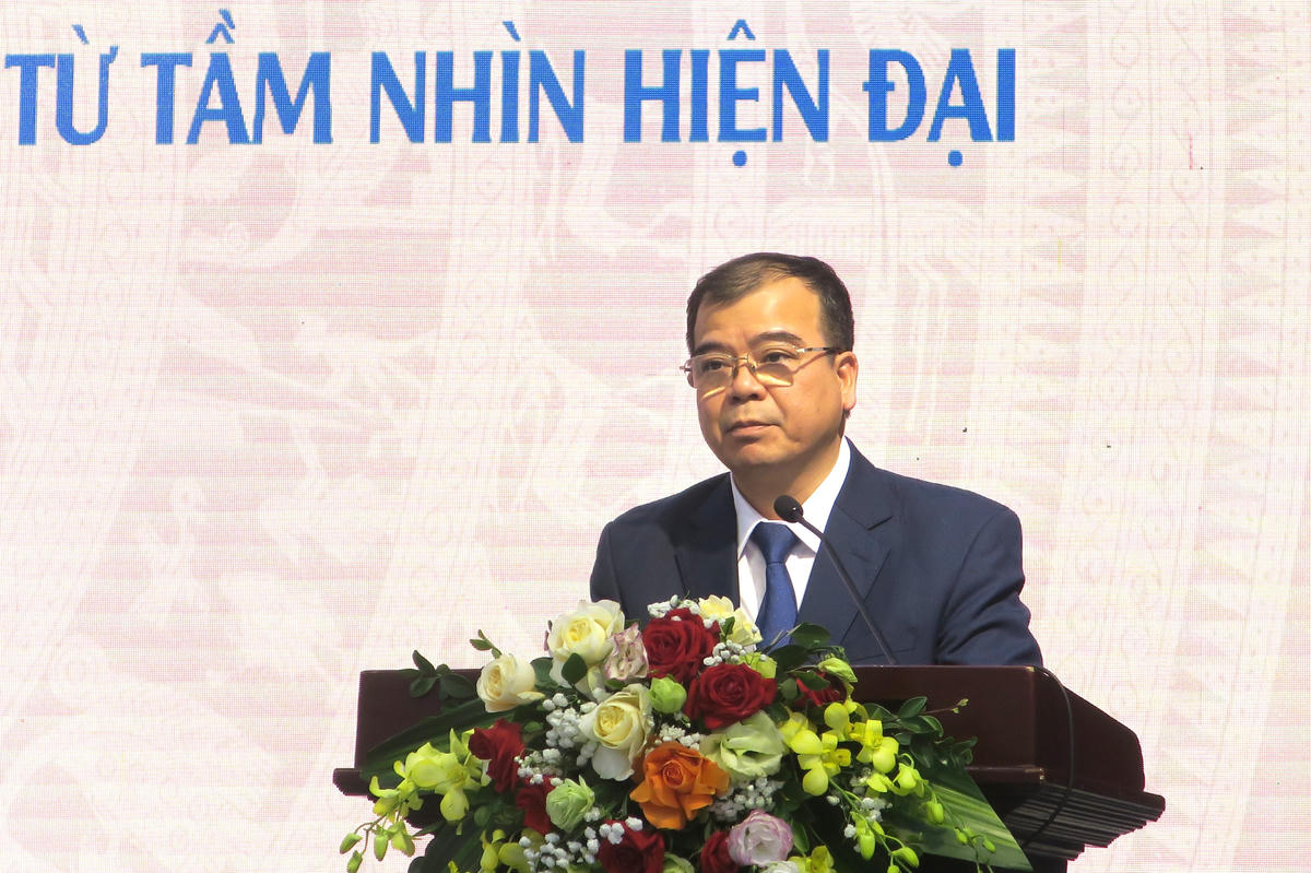 Phó Chủ tịch UBND thành phố Hải Phòng Nguyễn Minh Hùng phát biểu khai mạc. Ảnh: VD.