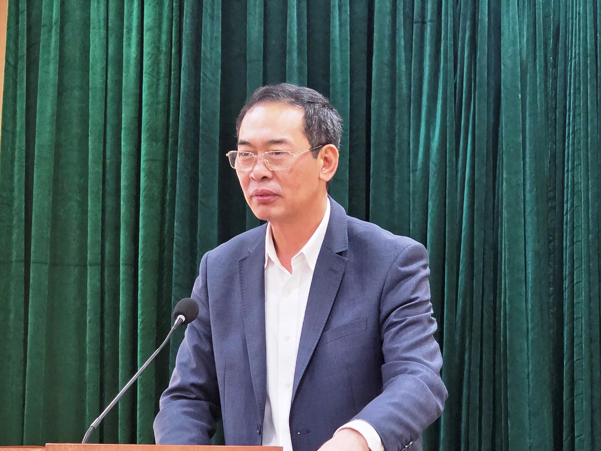 Ông Trịnh Tuấn Sinh, Phó Bí thư Tỉnh ủy, Chủ tịch Ủy ban MTTQ tỉnh Thanh Hóa phát biểu tại hội nghị. Ảnh: Nguyễn Chung.