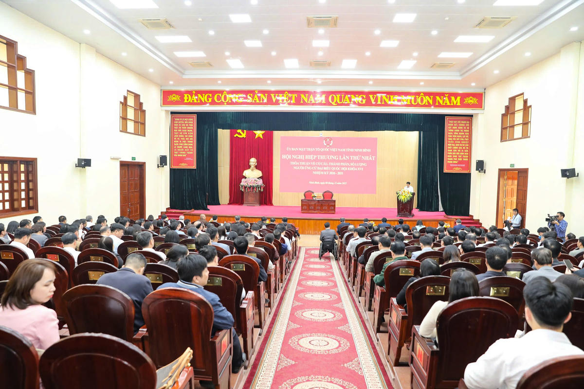 Hội nghị hiệp thương lần thứ nhất để thỏa thuận cơ cấu, thành phần, số lượng người ứng cử ĐBQH khóa XVI. Ảnh: Đình Minh