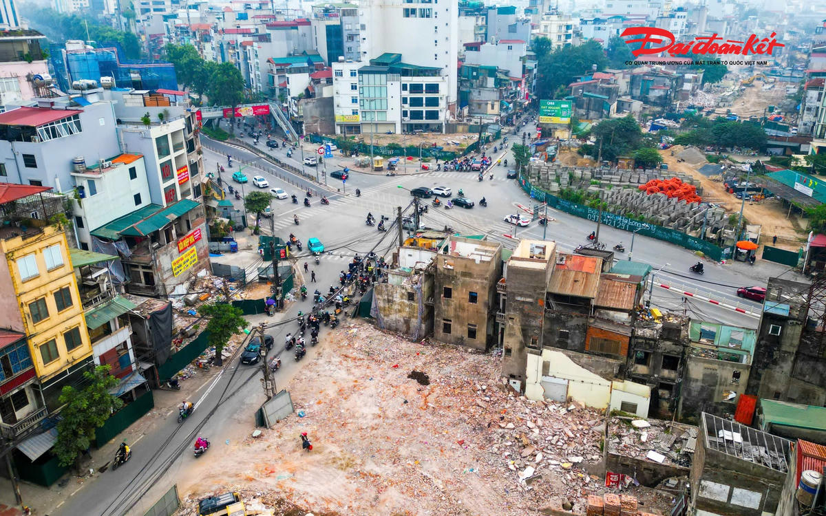 Nhiều căn nhà đã hoàn thành việc tháo dỡ.