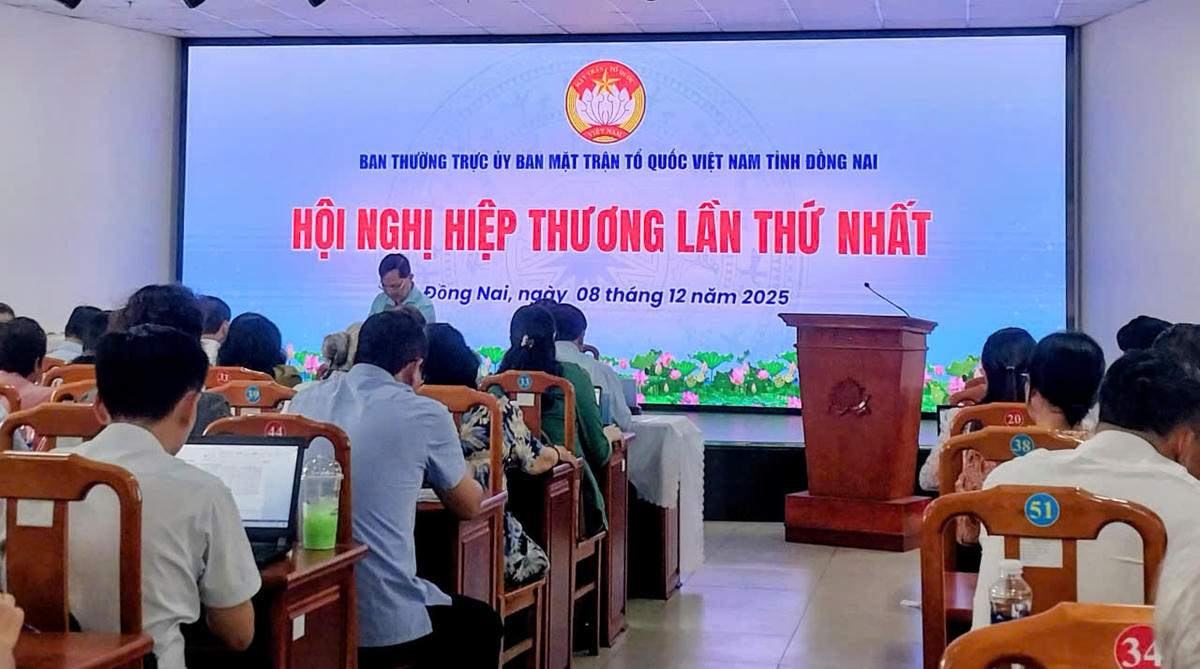 Quang cảnh hội nghị sáng 8/12. Ảnh: S.X