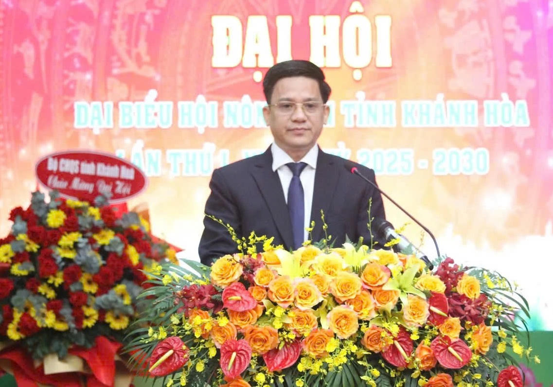 Ông Phạm Tiến Nam, Phó Chủ tịch Trung ương Hội Nông dân Việt Nam phát biểu tại đại hội. Ảnh: X.H.