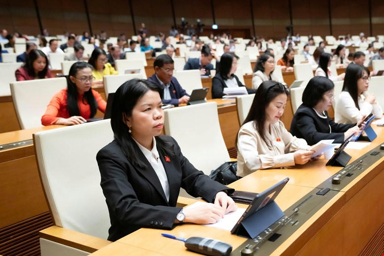Các đại biểu tham dự kỳ họp (Ảnh: Quang Vinh)