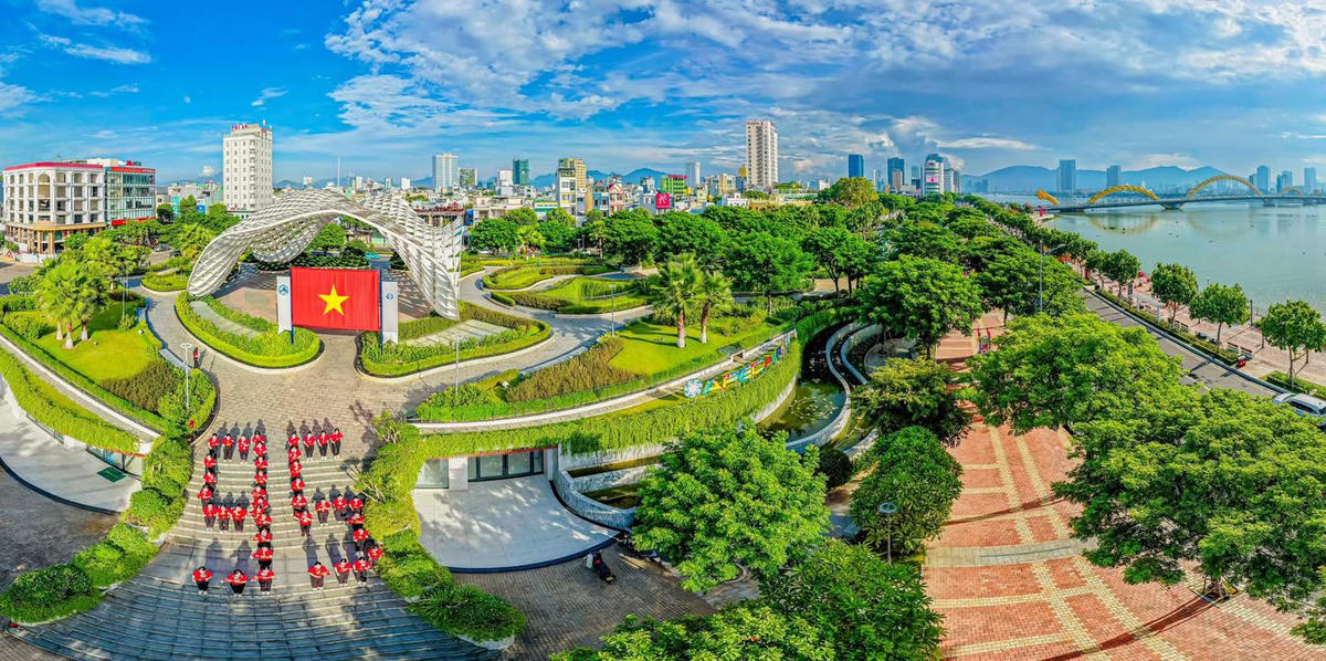 Công viên APEC (phường Hải Châu), một trong các thiết chế văn hóa phát huy hiệu quả hoạt động. Ảnh: Hội LHPN phường Hải Châu.