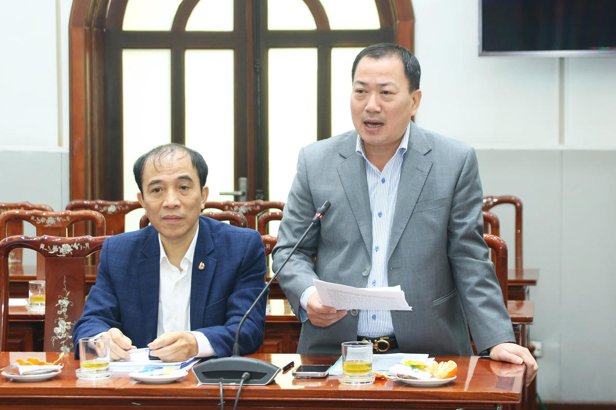 Ông Đặng Thanh Phương, Phó Trưởng ban Đối ngoại nhân dân Cơ quan UBTƯ MTTQ Việt Nam&nbsp;phát biểu tại Hội thảo.