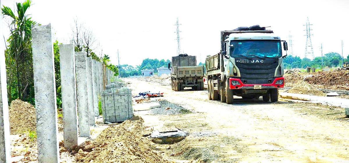 Dự án xử lý luồng tiêu úng hồ Giếng Hin suốt 16 năm vẫn chưa hoàn thành. Ảnh: K.H.