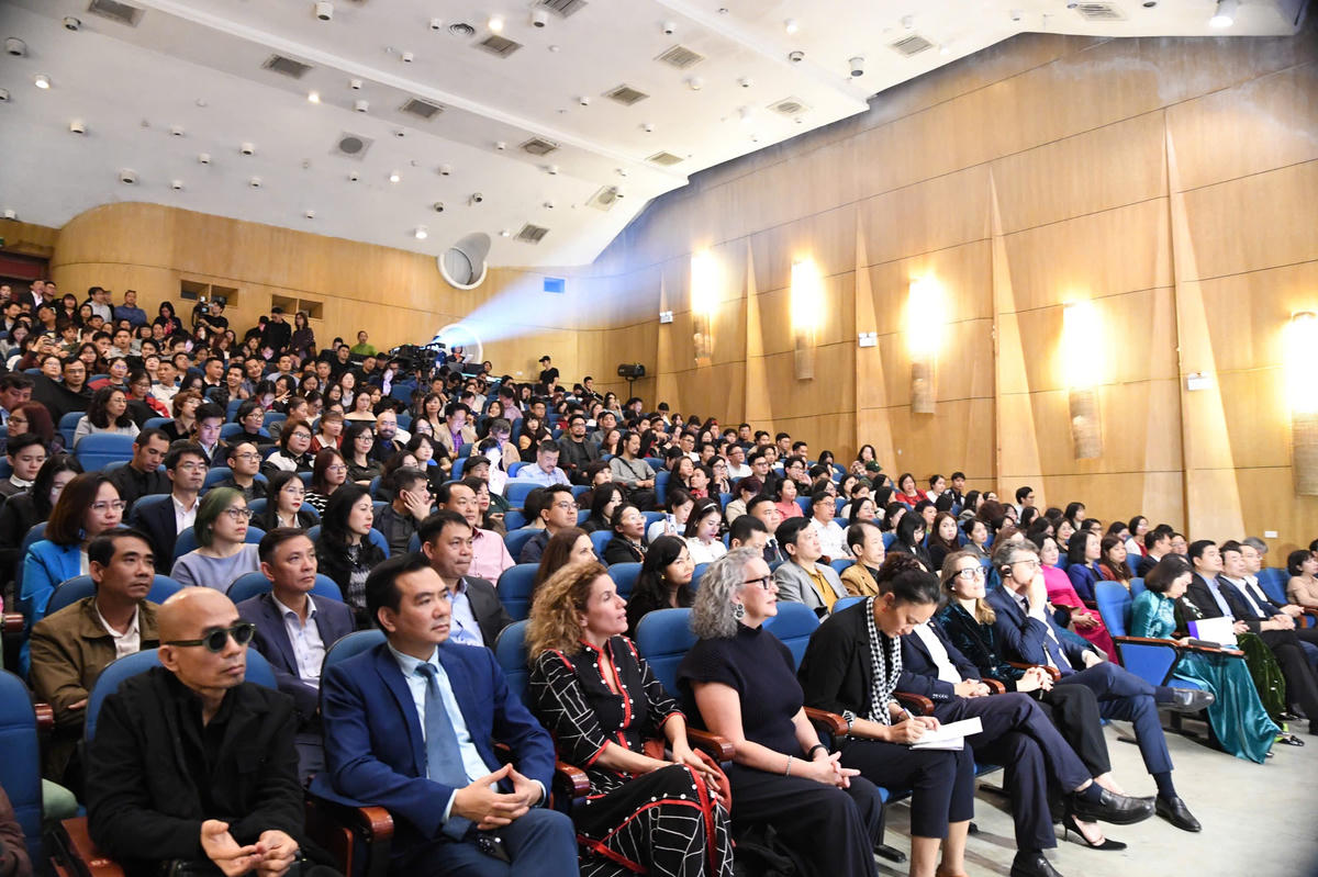 Các đại biểu dự lễ công bố Khung hoạt động Lễ hội TKST Hà Nội 2026 và Ra mắt mạng lưới không gian sáng tạo Hà Nội. Ảnh: Phạm Sỹ.