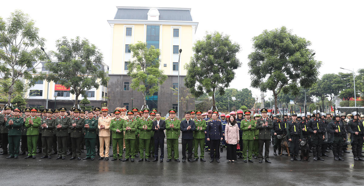Các lực lượng tại Lễ ra quân. T.H.