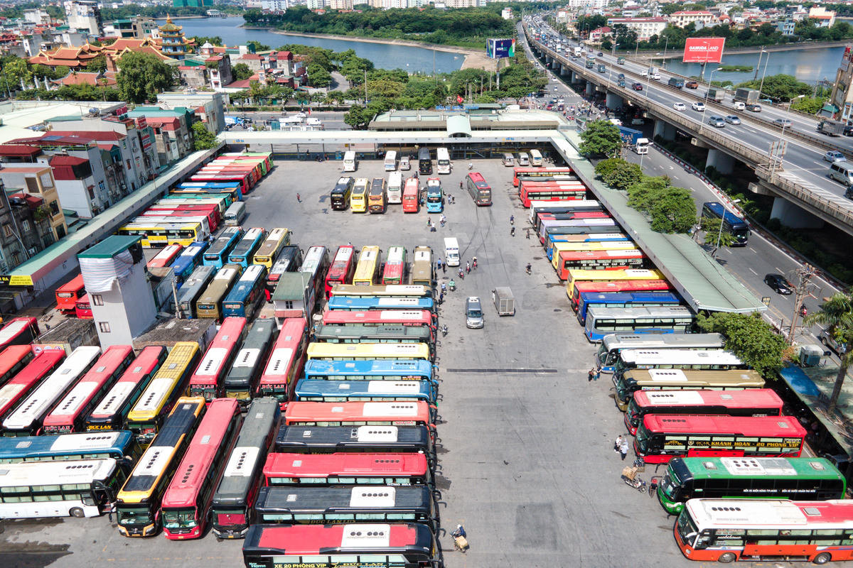 Hà Nội yêu cầu doanh nghiệp vận tải siết chặt công tác bảo đảm an toàn giao thông.