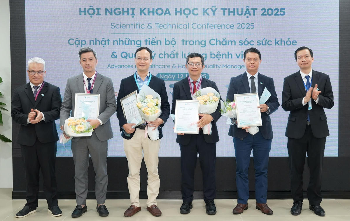 Đại diện các bệnh viện tham dự hội thảo. Ảnh: H.L