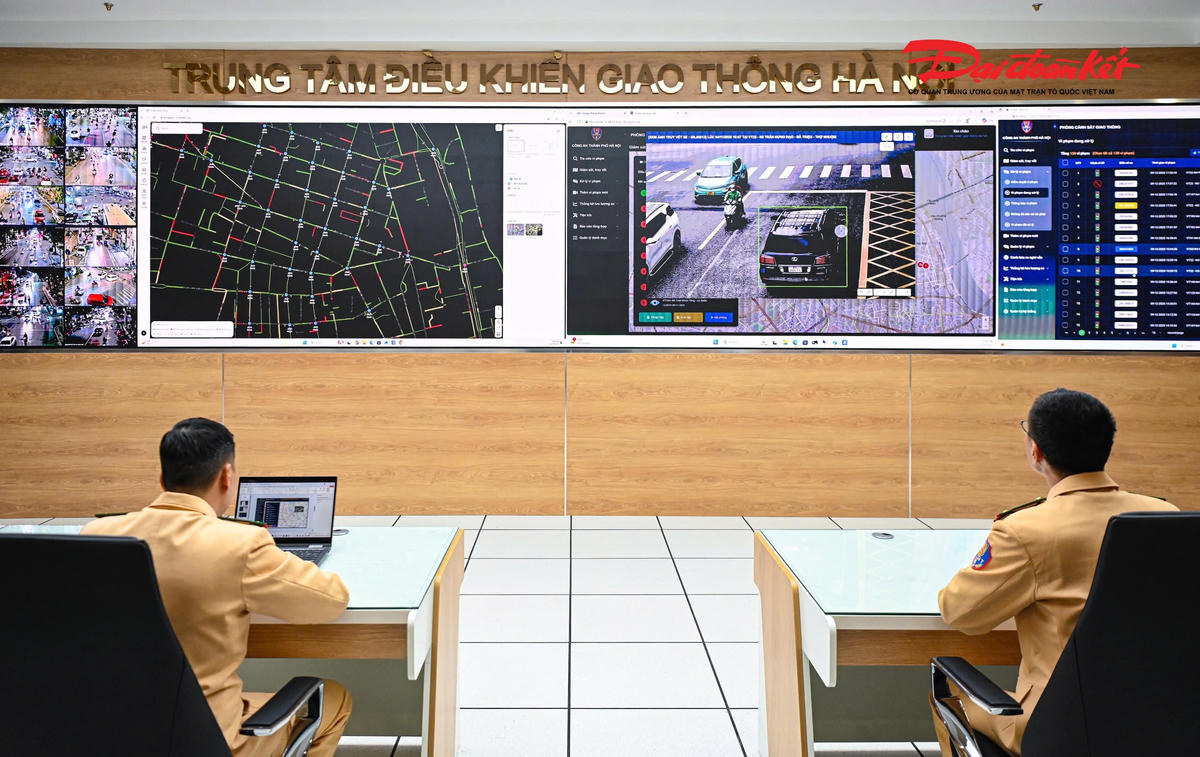 Hình ảnh bên trong Trung tâm&nbsp;điều khiển giao thông Hà Nội.