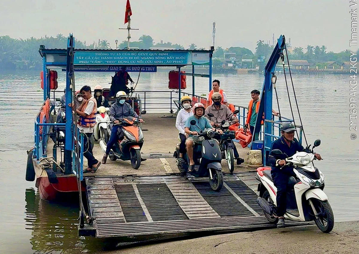 Bến phà Bình Quới đã hoạt động sau hơn 1 năm tạm ngưng. Ảnh: Đ.X.